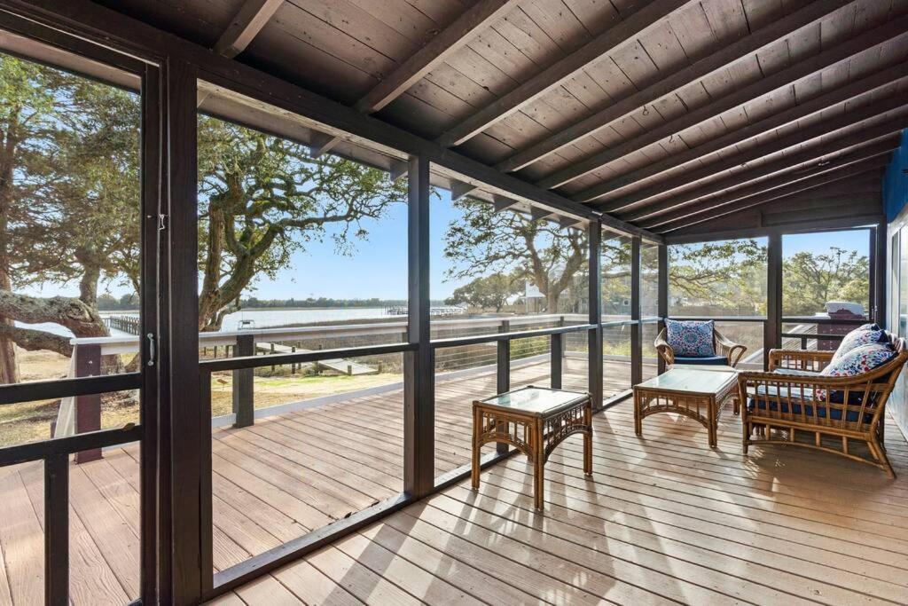 Willa Dolphin Cove - Whole Waterfront House With Dock Ocean Isle Beach Zewnętrze zdjęcie